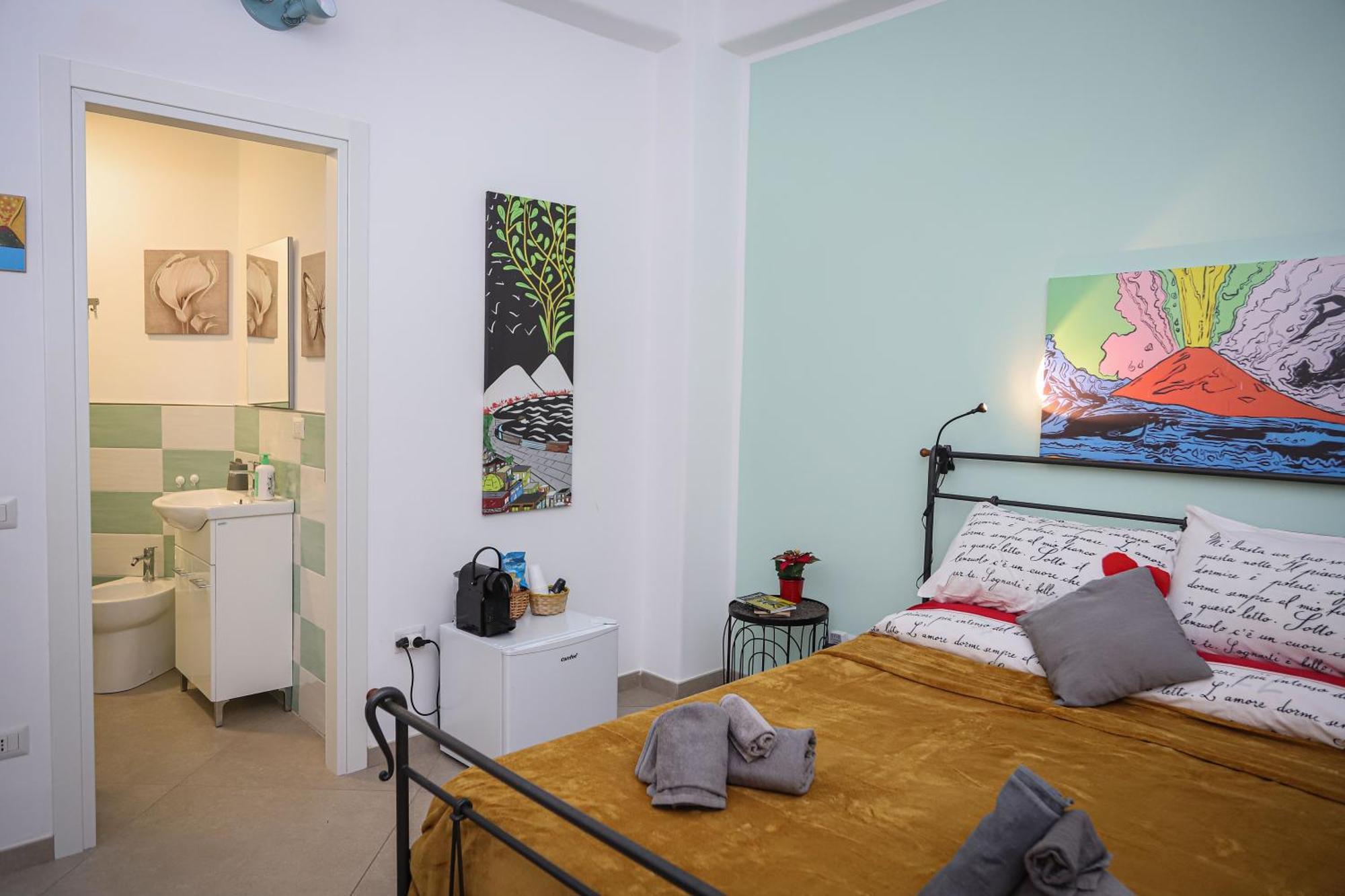 נאפולי Morghen 88 Vomero Rooms מראה חיצוני תמונה