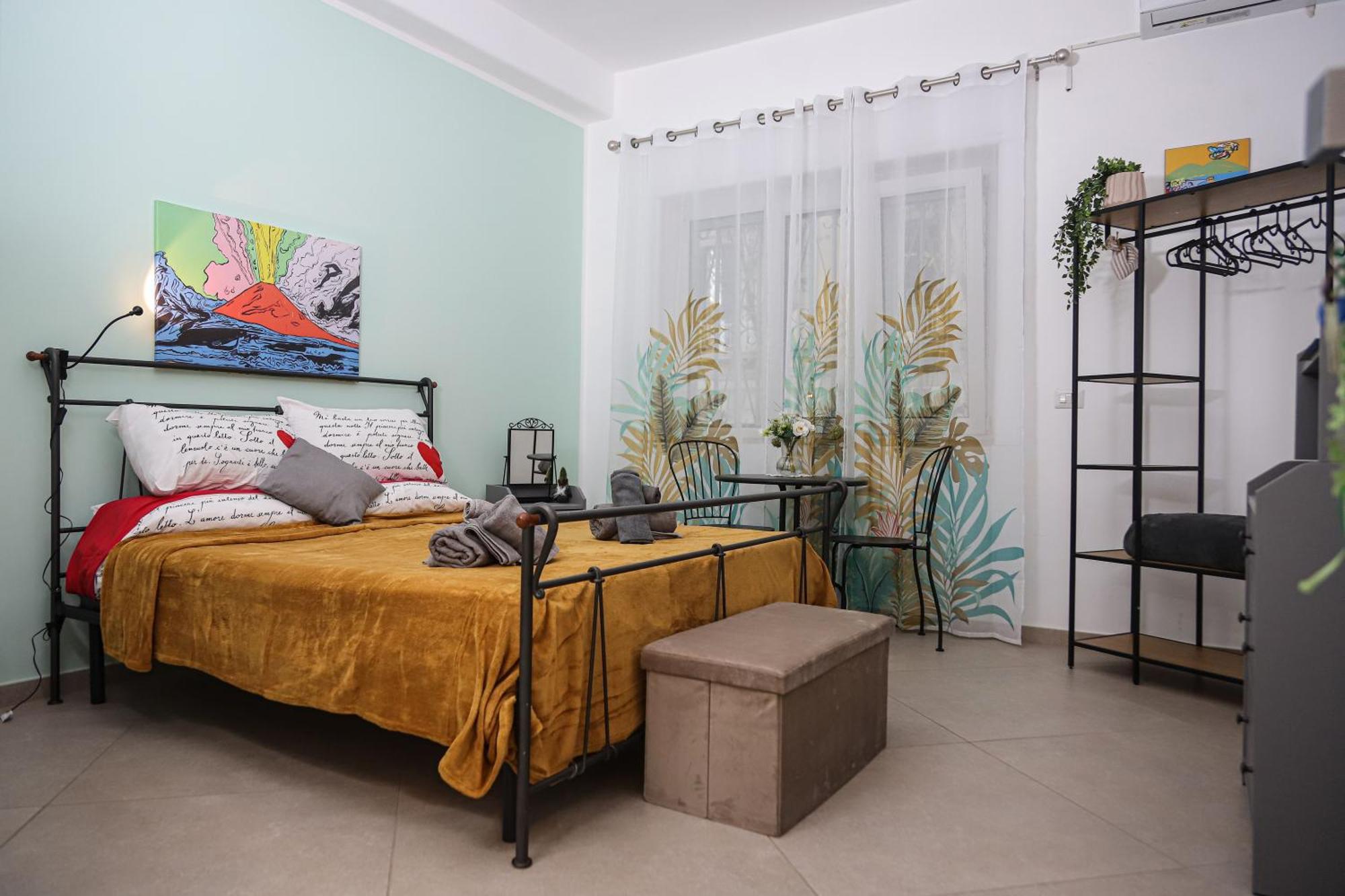 נאפולי Morghen 88 Vomero Rooms מראה חיצוני תמונה