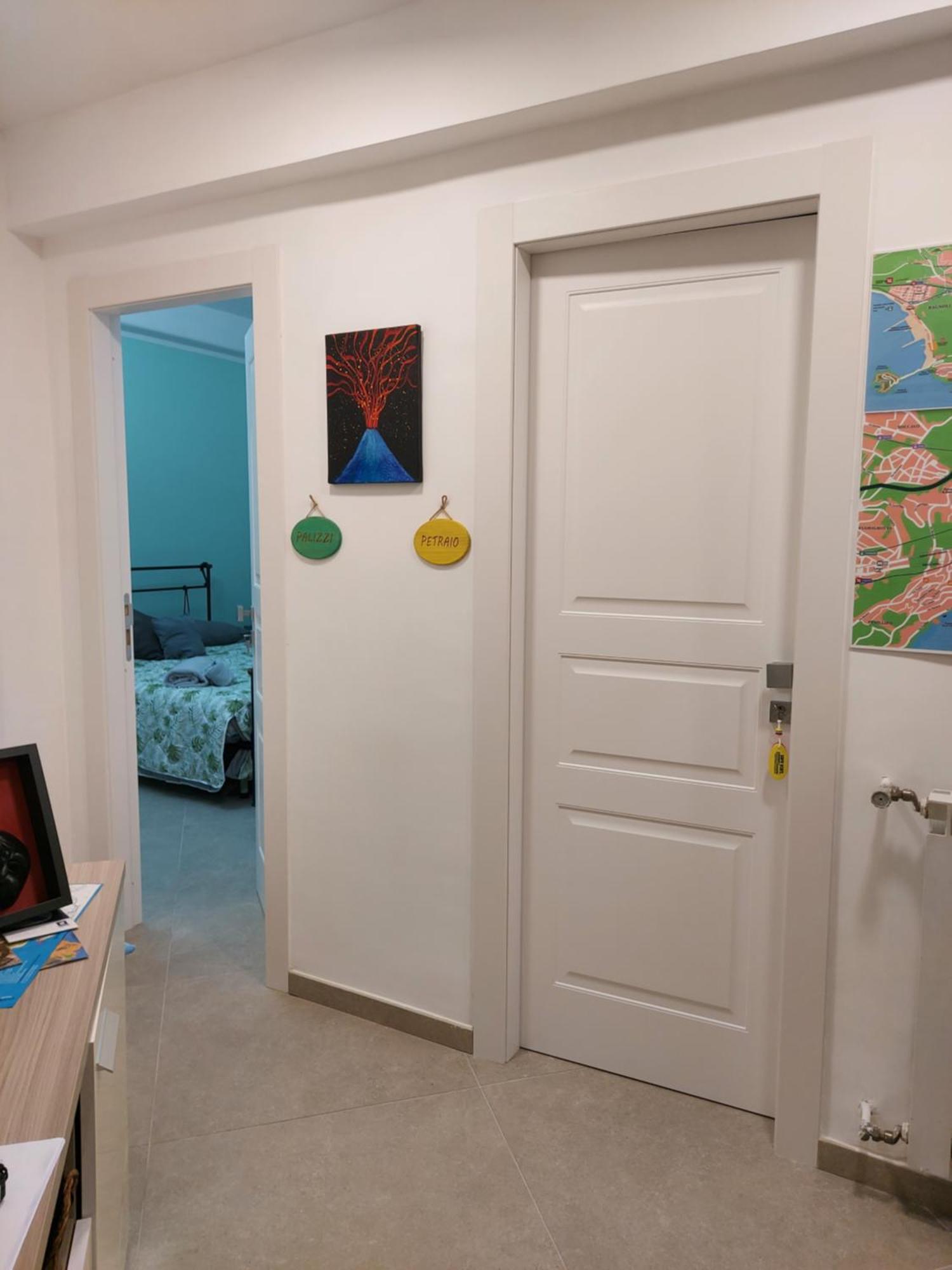 נאפולי Morghen 88 Vomero Rooms מראה חיצוני תמונה
